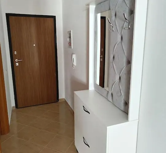 Seaside Serenity 公寓 Sarandë