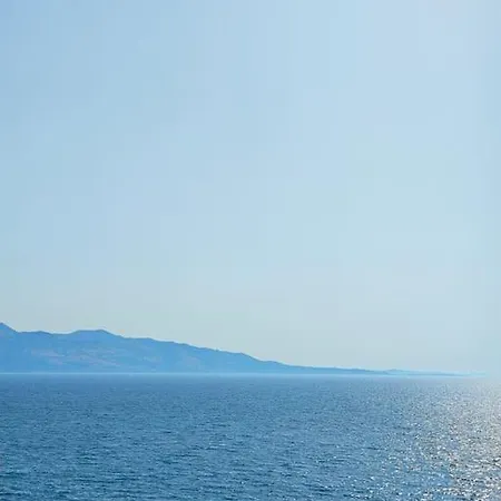 Seaside Serenity Sarandë